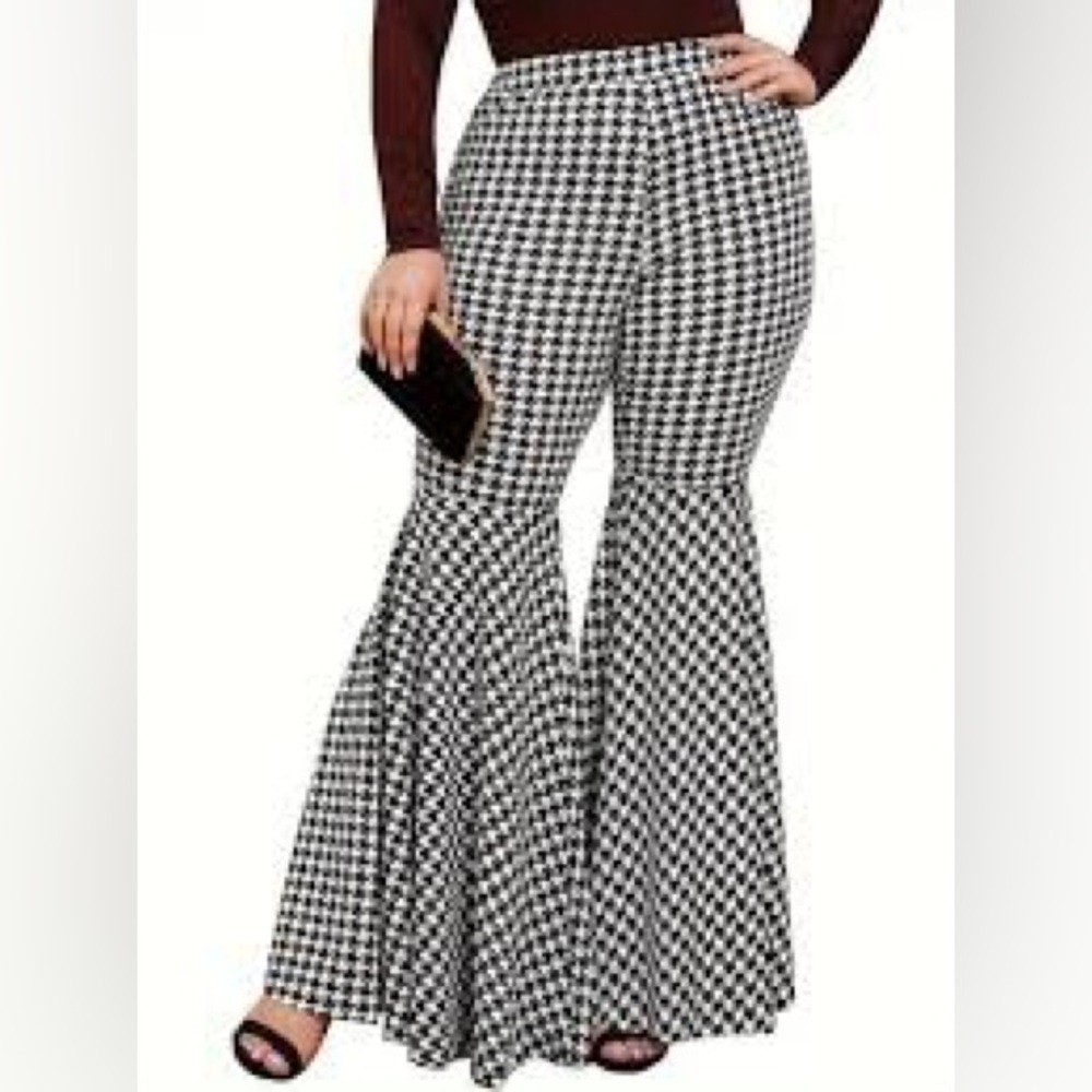 SHEIN Black and White Houndstooth Flare Pants